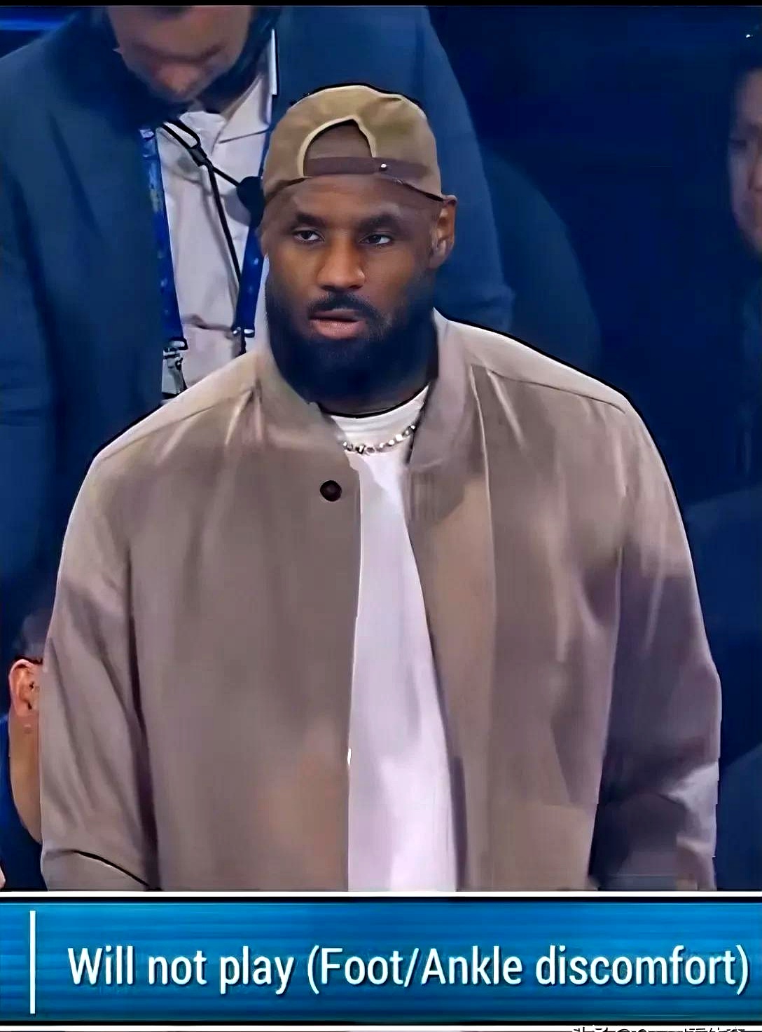 爱游戏-包含重返赛场引发热议！，詹姆斯在雄鹿比赛中持续失利气势如虹延续的词条-爱游戏